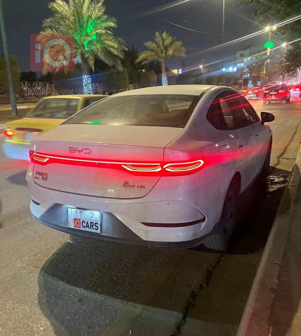 بي واي دي Qin Plus